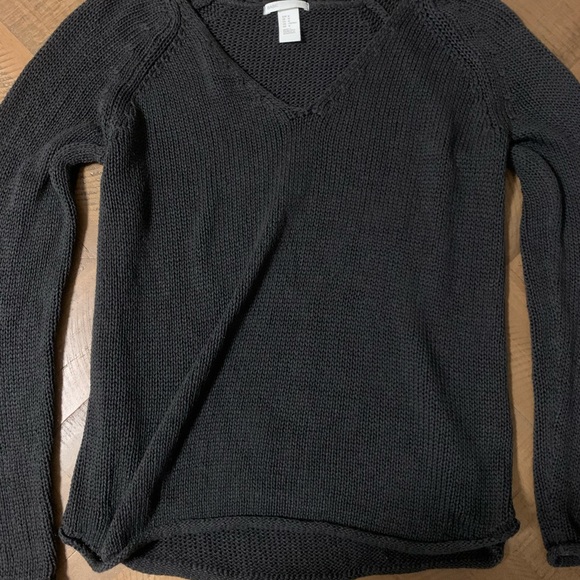 H&M Basic Knit Top - Picture 2 of 4